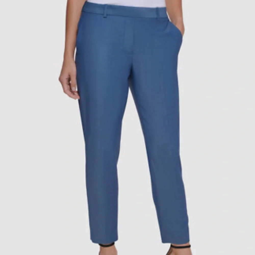 ✨ DKNY Women's Classic Blue Trousers Tailored Fit - Picture 1 of 9
